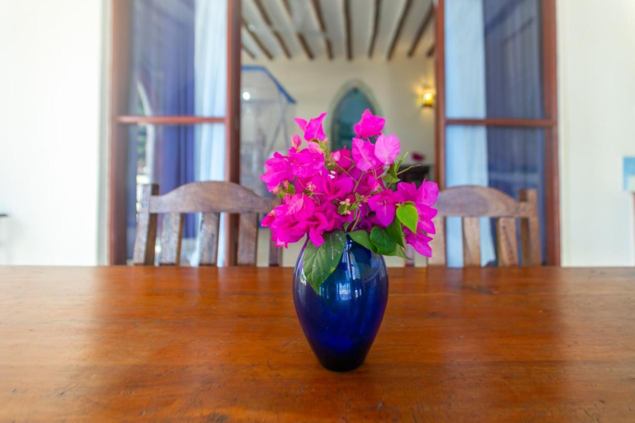 Sun Palm Beach Apartments Watamu Bagian luar foto